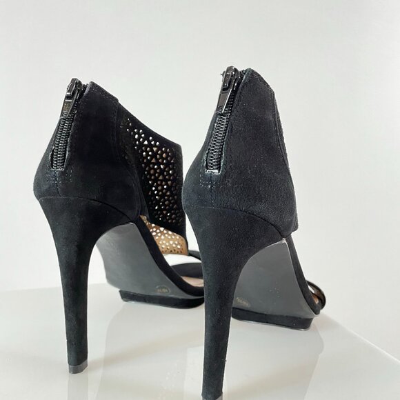 Such Detail! BCBGeneration ‘Kadia’ Die-Cut Black Suede Lacework Sandals Heels - Picture 6 of 9
